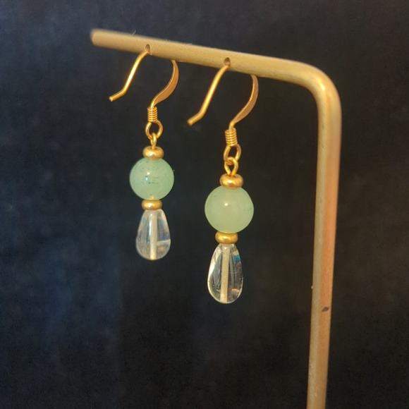 Handmade Adventurine & Glass French Wire Gold Tone Dangle Earrings - Picture 3 of 4